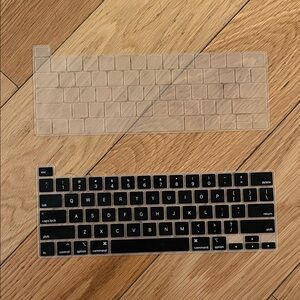Mac16inch Keyboard Black/Clear Cover